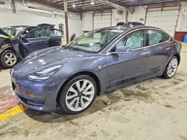 5YJ3E1EB3LF522237 2020 TESLA MODEL 3 - Image 1