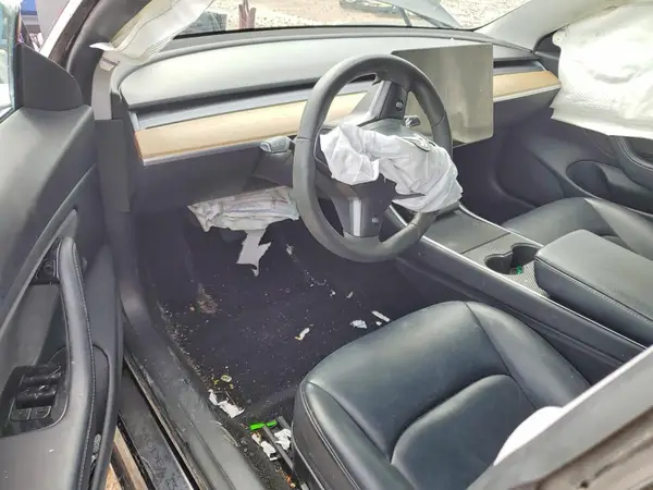 5YJ3E1EB3LF599643 2020 TESLA MODEL 3 - Image 8