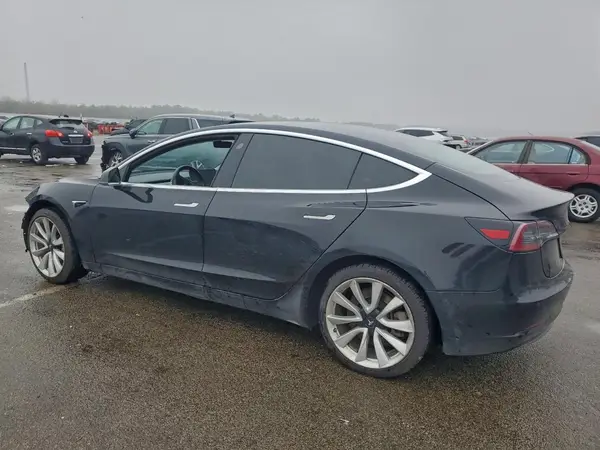5YJ3E1EB3LF600760 2020 TESLA MODEL 3 - Image 2