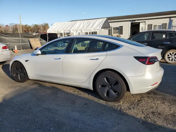 5YJ3E1EB3LF618370 2020 TESLA MODEL 3 - Image 2