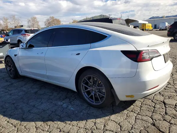 5YJ3E1EB3LF619146 2020 TESLA MODEL 3 - Image 2