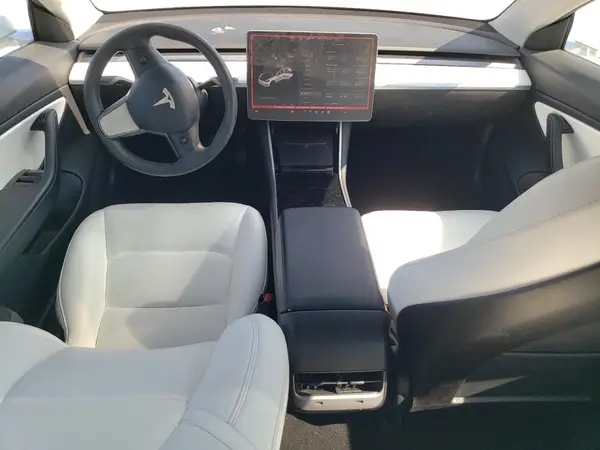 5YJ3E1EB3LF622063 2020 TESLA MODEL 3 - Image 8