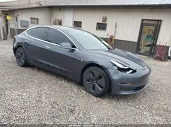 5YJ3E1EB3LF635623 2020 TESLA MODEL 3