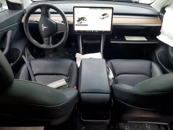5YJ3E1EB3LF636724 2020 TESLA MODEL 3 - Image 8