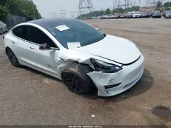 5YJ3E1EB3LF637226 2020 TESLA MODEL 3