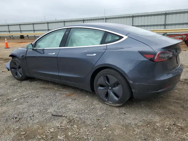 5YJ3E1EB3LF639509 2020 TESLA MODEL 3 - Image 2