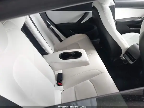 5YJ3E1EB3LF639980 2020 TESLA MODEL 3 - Image 8