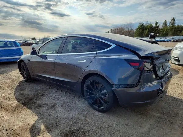 5YJ3E1EB3LF643284 2020 TESLA MODEL 3 - Image 2