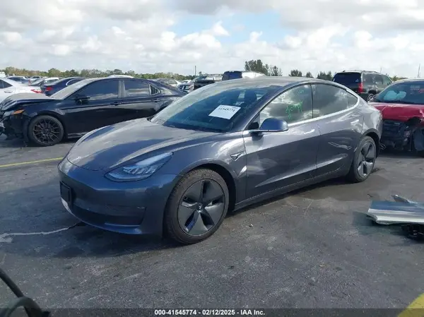 5YJ3E1EB3LF663437 2020 TESLA MODEL 3 - Image 2
