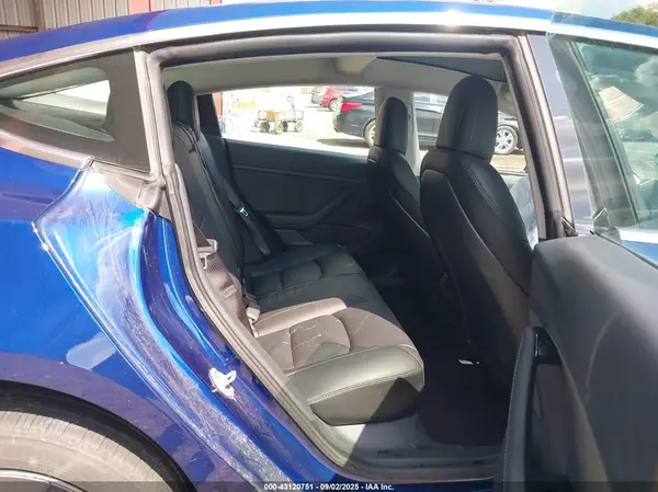5YJ3E1EB3LF664734 2020 TESLA MODEL 3 - Image 8