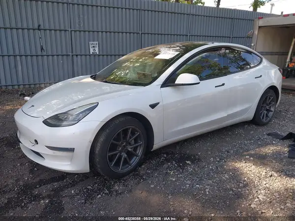 5YJ3E1EB3LF665401 2020 TESLA MODEL 3 - Image 2