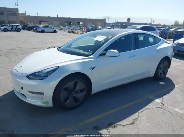 5YJ3E1EB3LF665737 2020 TESLA MODEL 3 - Image 2