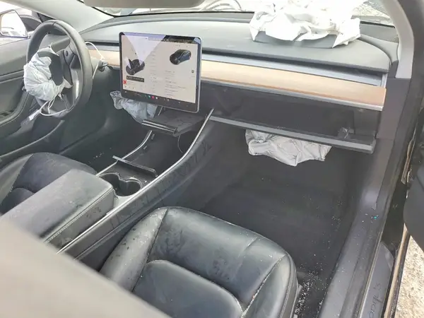 5YJ3E1EB3LF666323 2020 TESLA MODEL 3 - Image 8