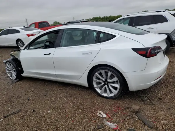 5YJ3E1EB3LF667522 2020 TESLA MODEL 3 - Image 2