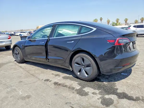 5YJ3E1EB3LF667813 2020 TESLA MODEL 3 - Image 2