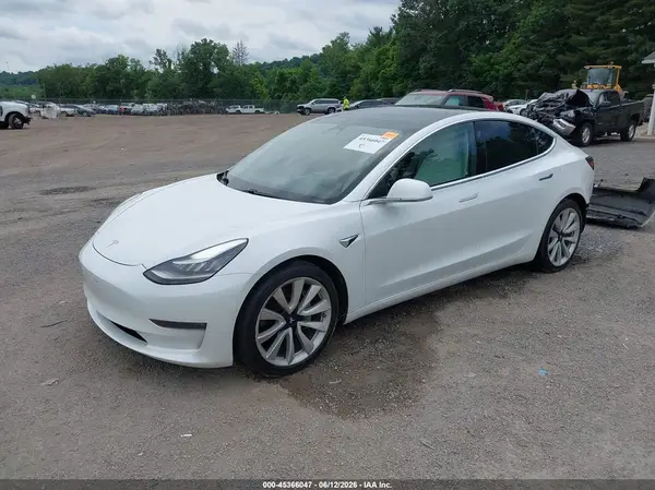 5YJ3E1EB3LF703757 2020 TESLA MODEL 3 - Image 2