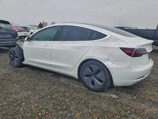 5YJ3E1EB3LF716508 2020 TESLA MODEL 3 - Image 2