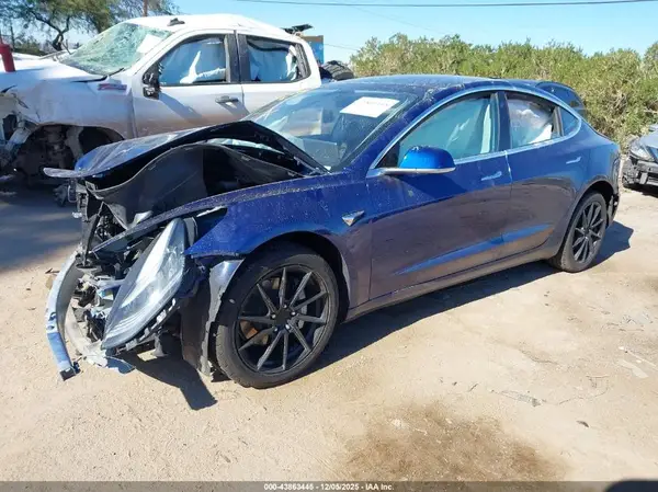 5YJ3E1EB3LF741571 2020 TESLA MODEL 3 - Image 2
