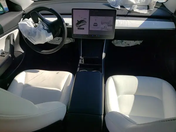 5YJ3E1EB3LF789281 2020 TESLA MODEL 3 - Image 8