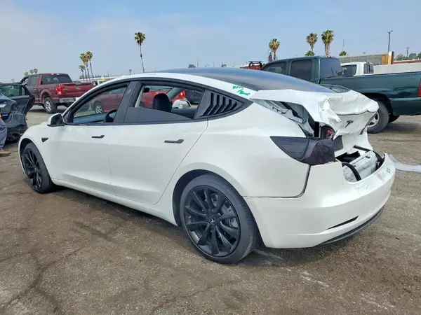 5YJ3E1EB3LF807200 2020 TESLA MODEL 3 - Image 2