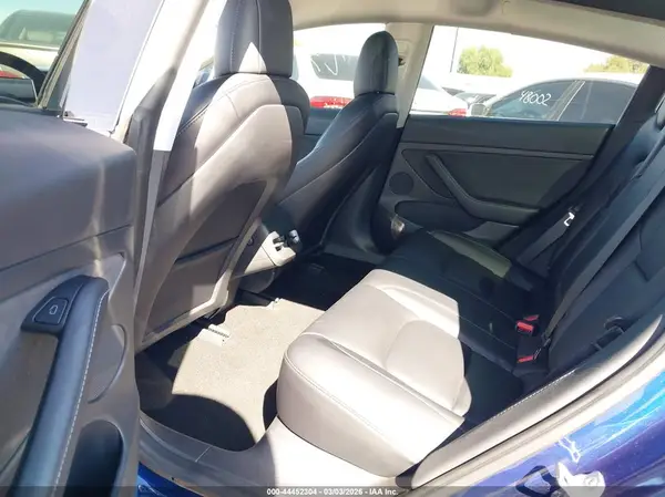5YJ3E1EB3MF005974 2021 TESLA MODEL 3 - Image 8