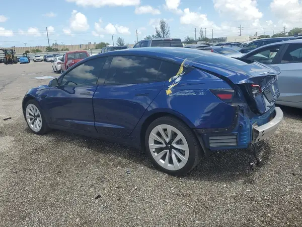 5YJ3E1EB3MF015338 2021 TESLA MODEL 3 - Image 2