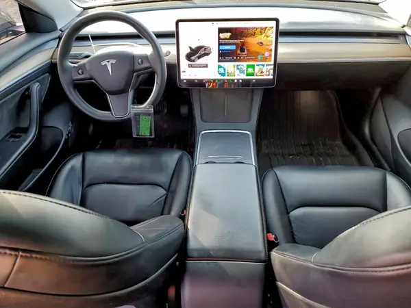5YJ3E1EB3MF033306 2021 TESLA MODEL 3 - Image 8