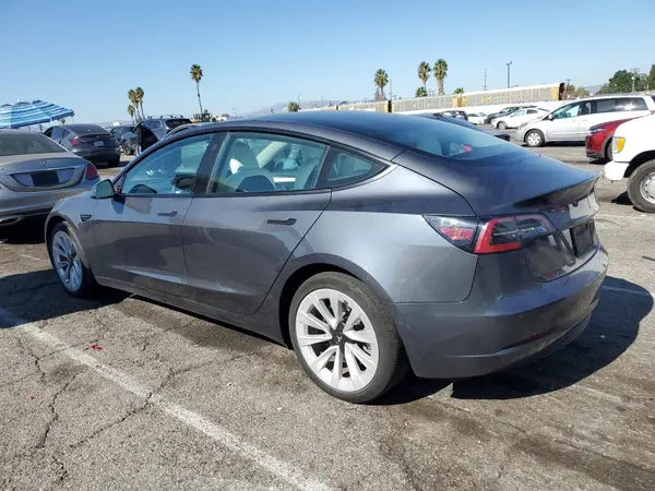 5YJ3E1EB3MF035752 2021 TESLA MODEL 3 - Image 2