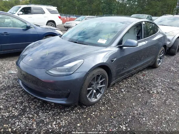 5YJ3E1EB3MF037968 2021 TESLA MODEL 3 - Image 2