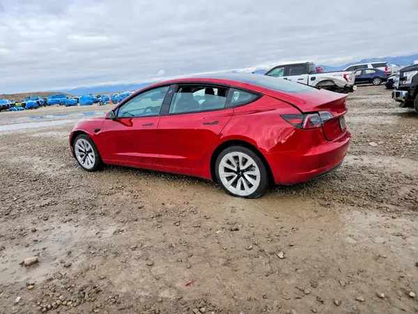 5YJ3E1EB3MF044547 2021 TESLA MODEL 3 - Image 2