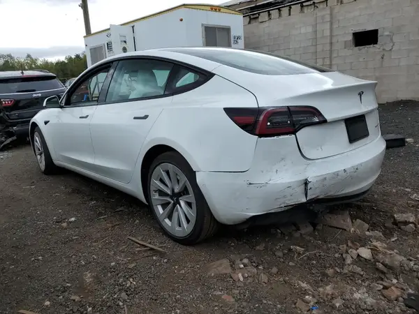 5YJ3E1EB3MF047450 2021 TESLA MODEL 3 - Image 2