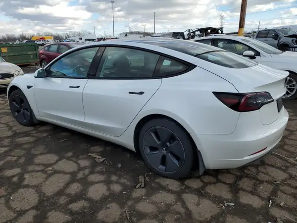 5YJ3E1EB3MF050946 2021 TESLA MODEL 3 - Image 2