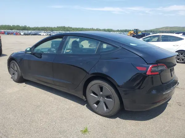 5YJ3E1EB3MF054544 2021 TESLA MODEL 3 - Image 2