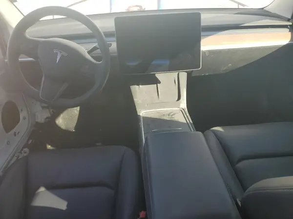 5YJ3E1EB3MF056214 2021 TESLA MODEL 3 - Image 8