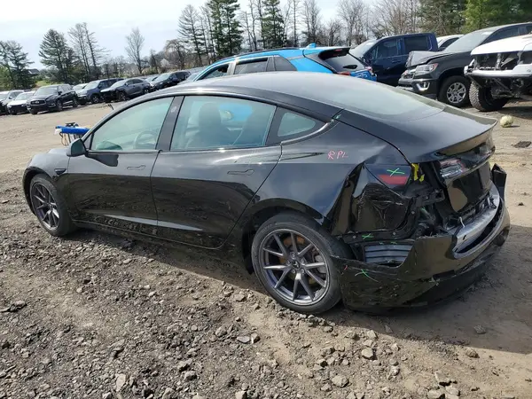 5YJ3E1EB3MF056360 2021 TESLA MODEL 3 - Image 2