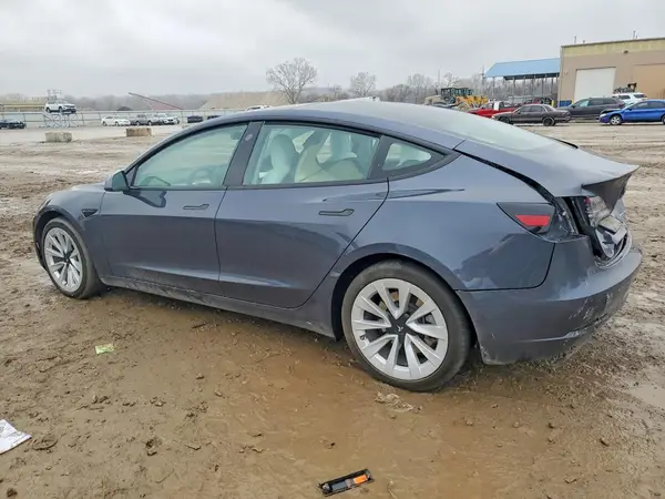 5YJ3E1EB3MF061221 2021 TESLA MODEL 3 - Image 2