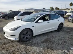 5YJ3E1EB3MF067486 2021 TESLA MODEL 3