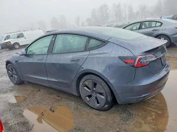 5YJ3E1EB3MF087379 2021 TESLA MODEL 3 - Image 2