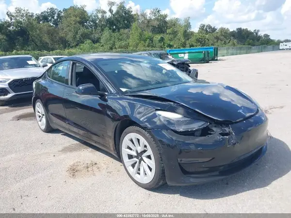 5YJ3E1EB3MF092467 2021 TESLA MODEL 3 - Image 1