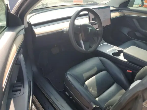 5YJ3E1EB3MF094218 2021 TESLA MODEL 3 - Image 8