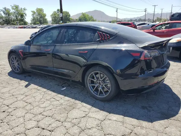 5YJ3E1EB3MF096504 2021 TESLA MODEL 3 - Image 2