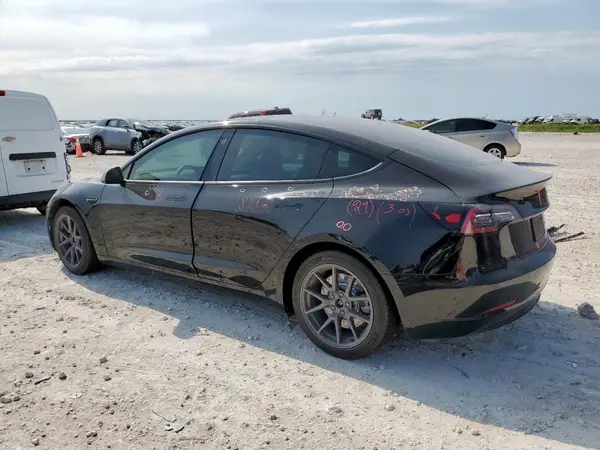 5YJ3E1EB3MF848931 2021 TESLA MODEL 3 - Image 2