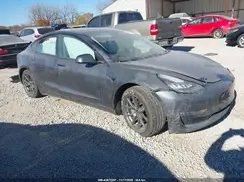 5YJ3E1EB3MF849058 2021 TESLA MODEL 3