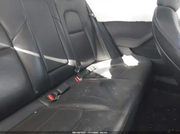 5YJ3E1EB3MF849058 2021 TESLA MODEL 3 - Image 8