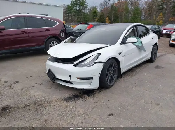 5YJ3E1EB3MF849447 2021 TESLA MODEL 3 - Image 2