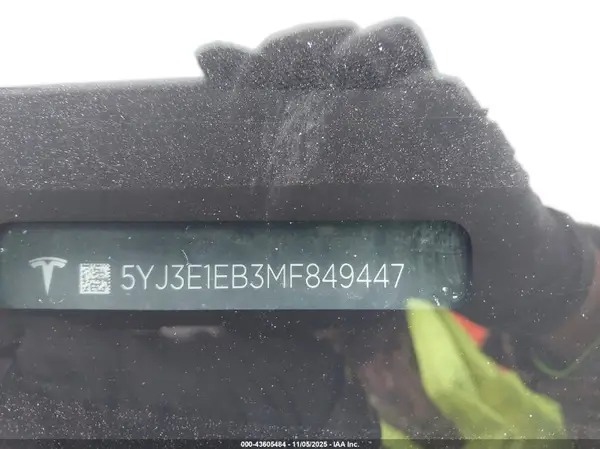5YJ3E1EB3MF849447 2021 TESLA MODEL 3 - Image 8