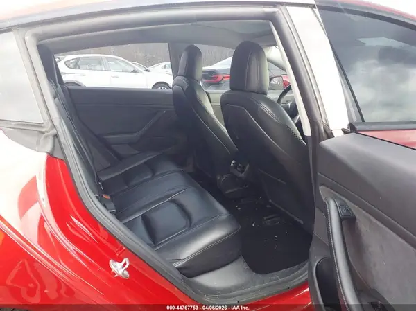 5YJ3E1EB3MF852168 2021 TESLA MODEL 3 - Image 8