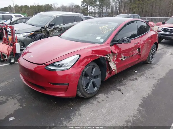 5YJ3E1EB3MF852848 2021 TESLA MODEL 3 - Image 2