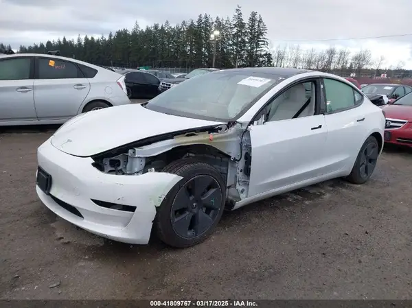 5YJ3E1EB3MF856009 2021 TESLA MODEL 3 - Image 2