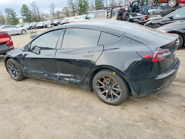 5YJ3E1EB3MF858732 2021 TESLA MODEL 3 - Image 2